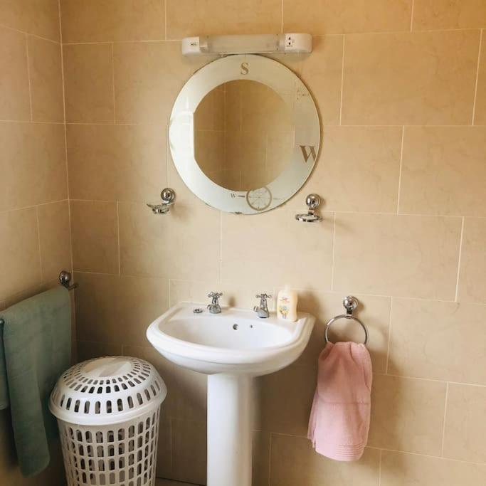 Townhouse Clifden: Located In The Heart Of Connemara Villa Eksteriør billede